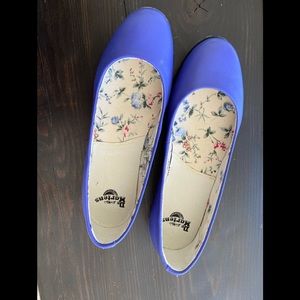 BNIB Dr. Martens Blueberry Ballet Flats